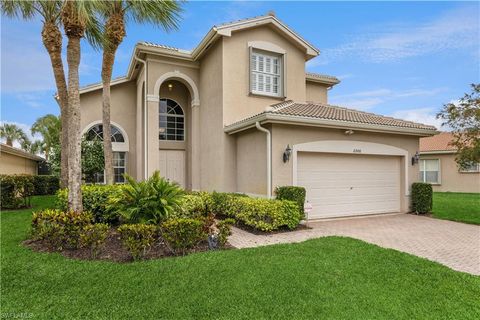 2000 Isla De Palma CIR NAPLES FL 34119