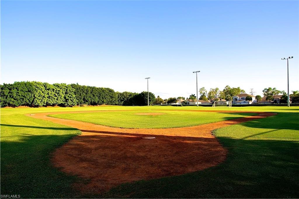 STONEYBROOK - Residential