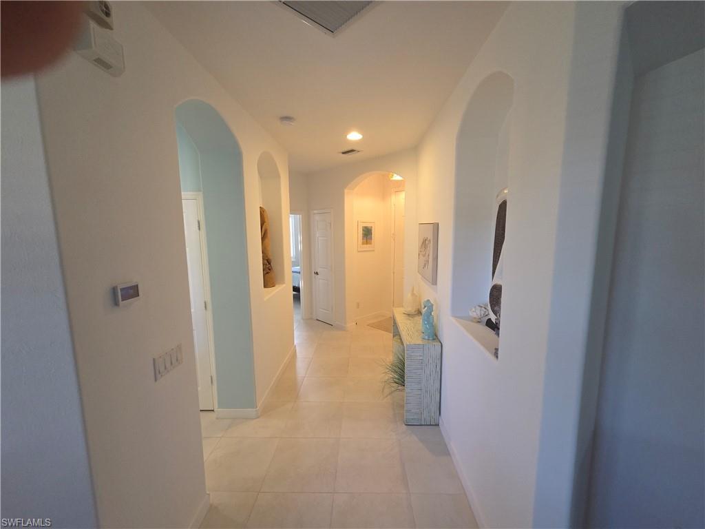 CAMARELLE - Residential Lease