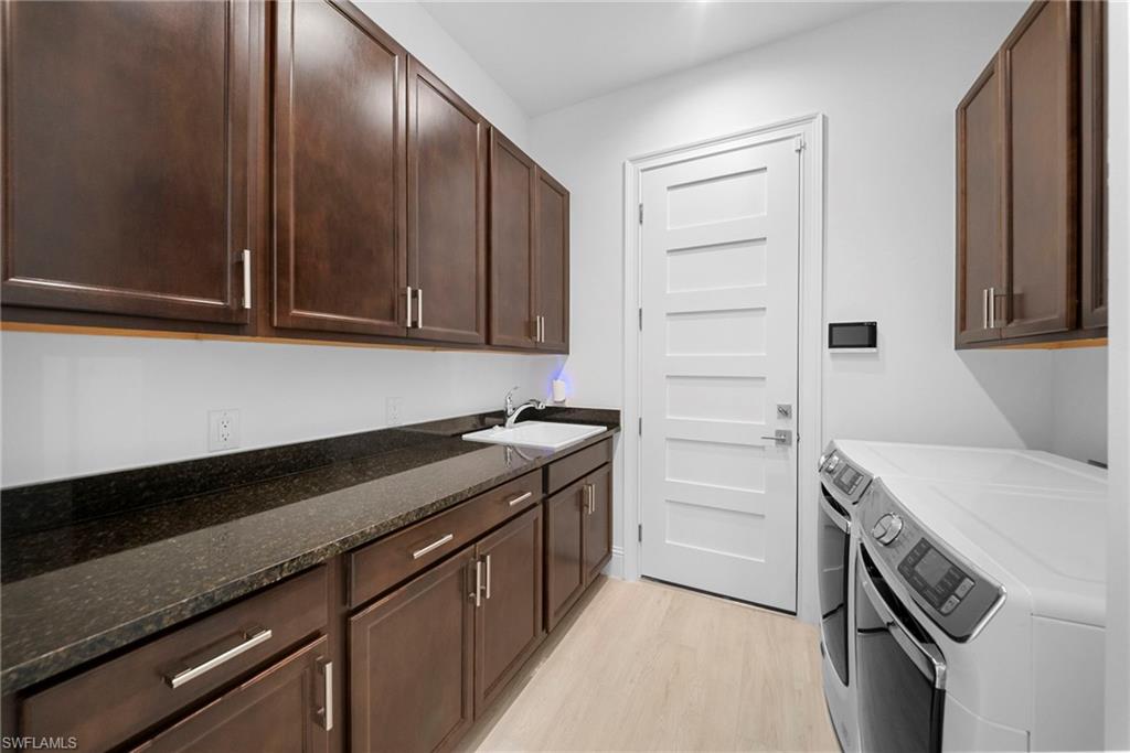 ISLES OF COLLIER PRESERVE - Residential