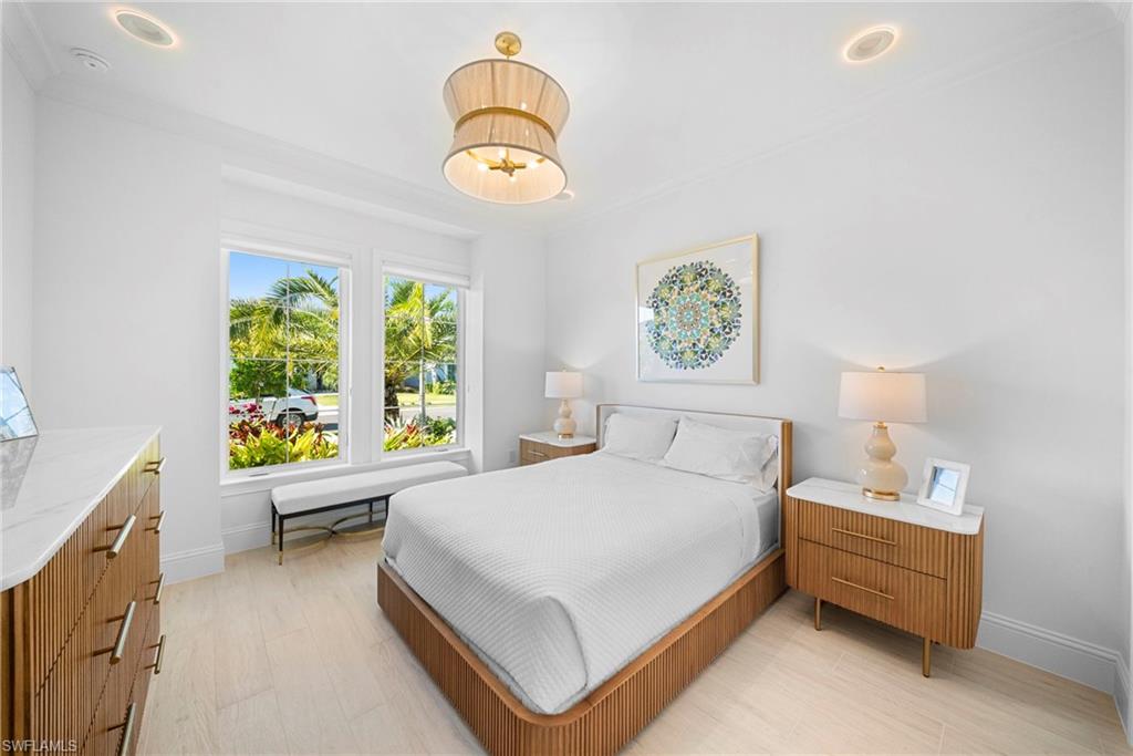 ISLES OF COLLIER PRESERVE - Residential