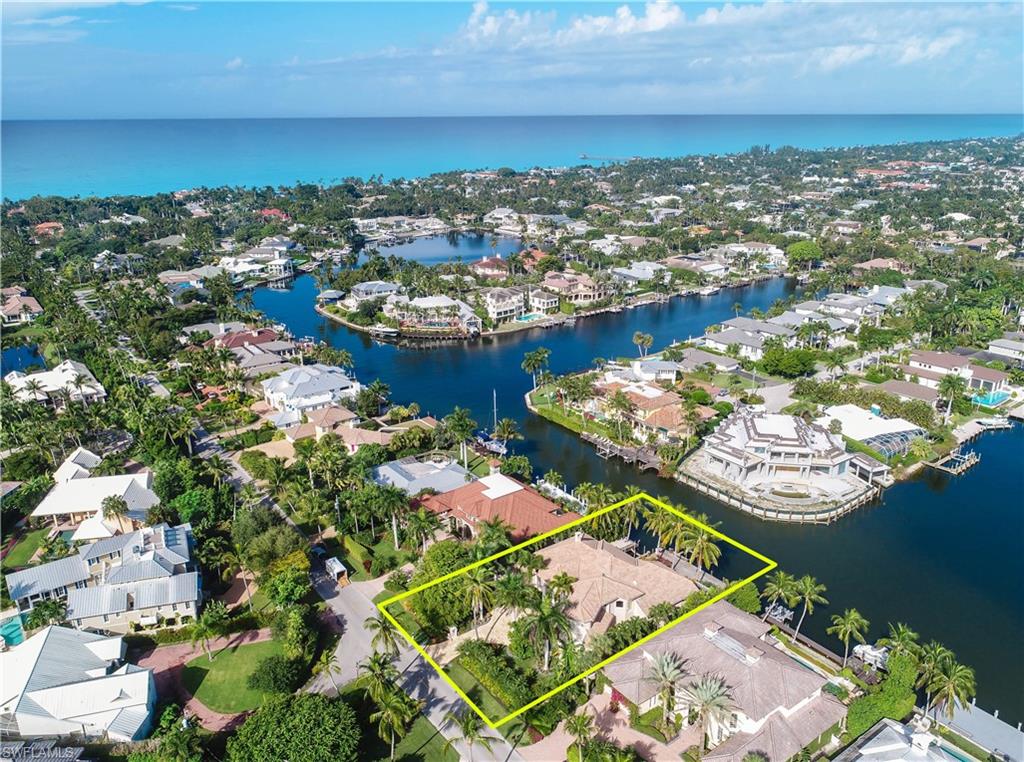 AQUALANE SHORES - Residential