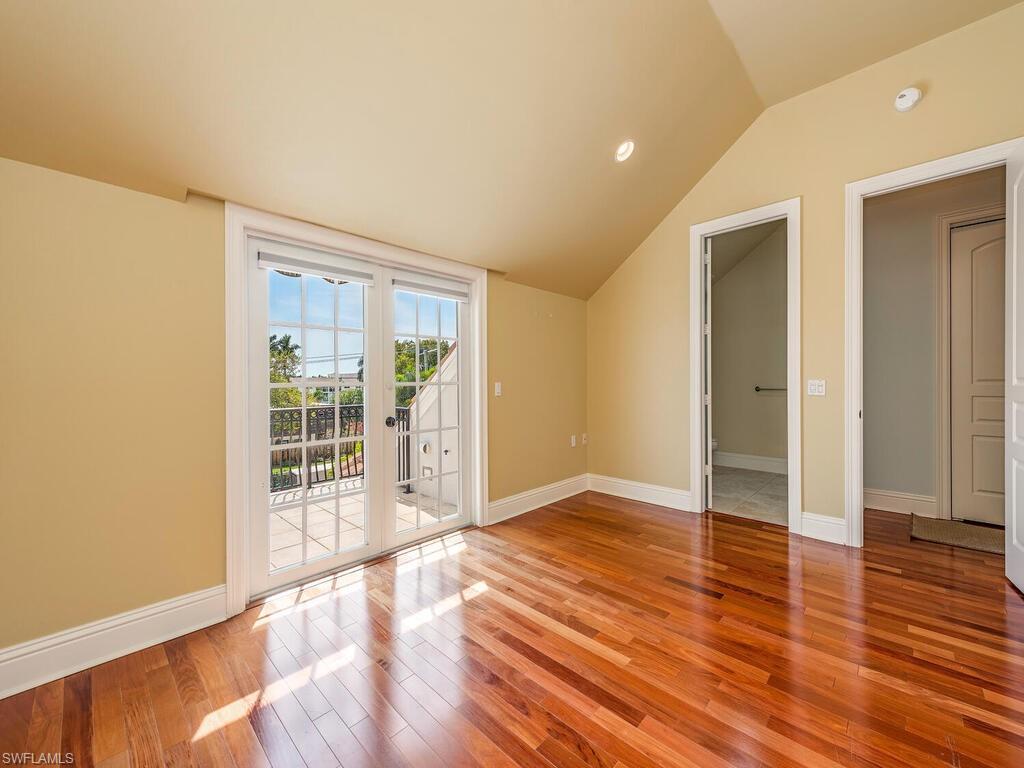 CASA BELLA - Residential