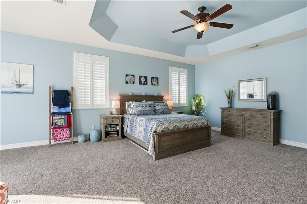 SATURNIA LAKES - Residential