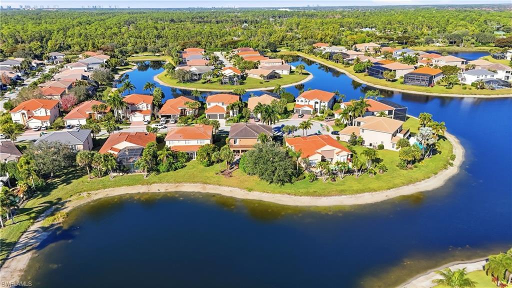 SATURNIA LAKES - Residential