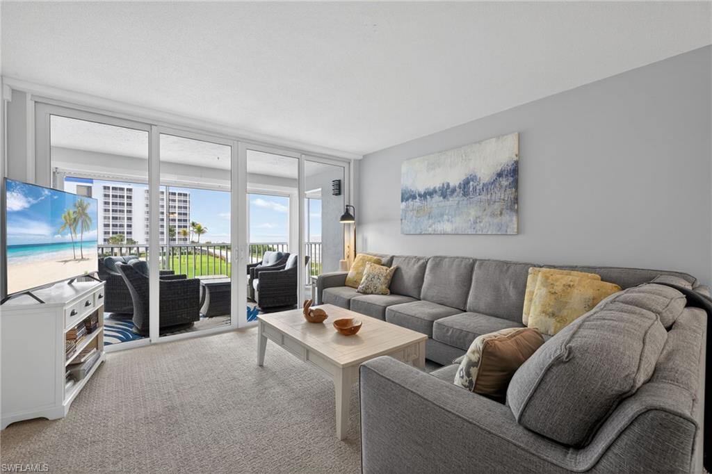 ISLAND REEF CLUB - Residential