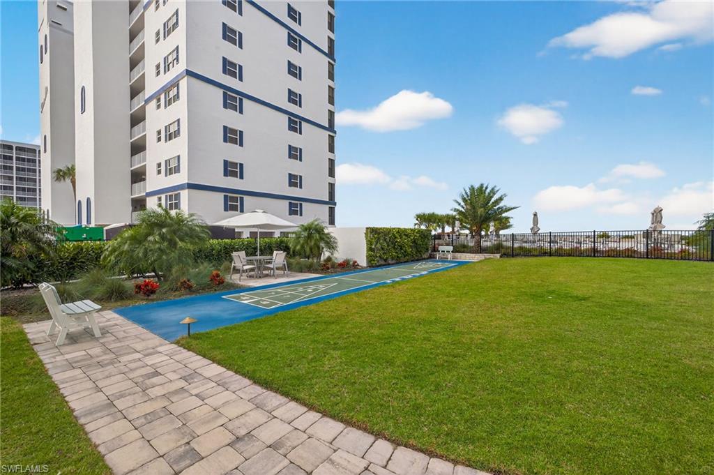 ISLAND REEF CLUB - Residential