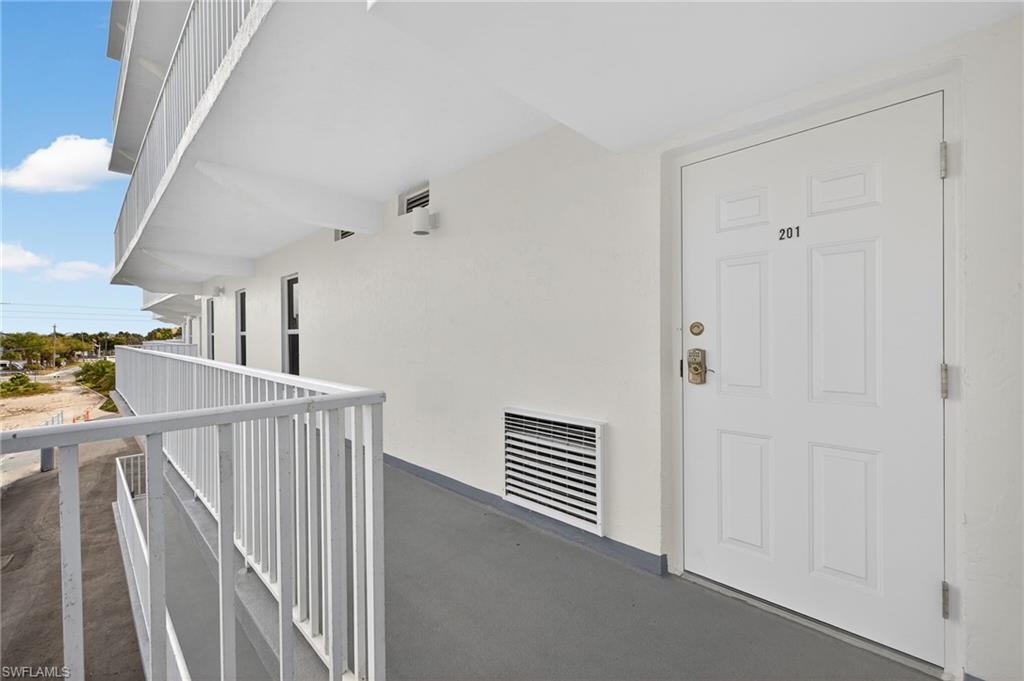 ISLAND REEF CLUB - Residential