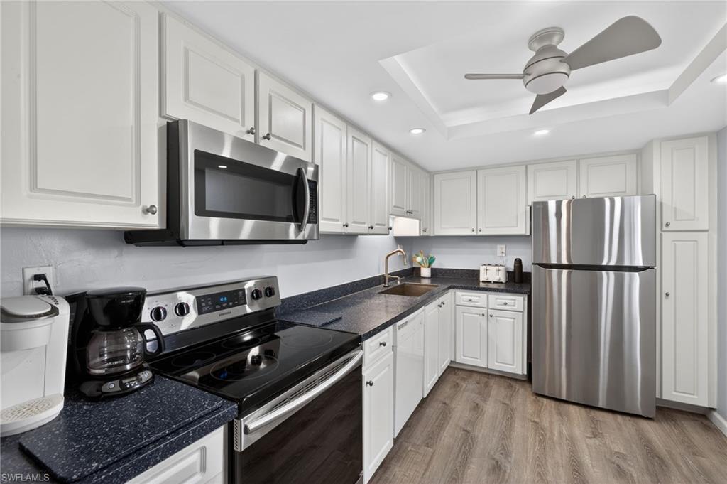 ISLAND REEF CLUB - Residential