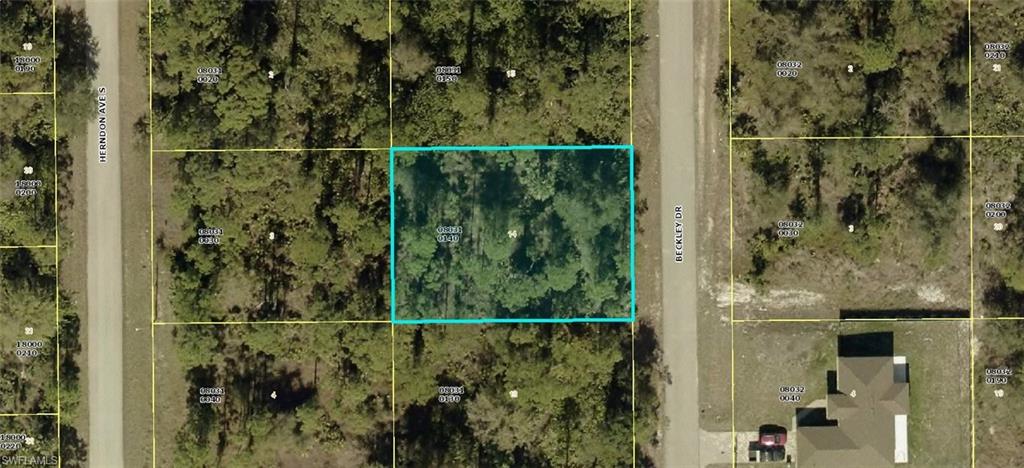 TWIN LAKE ESTATES - Land