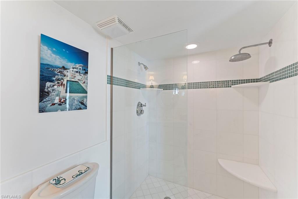 VILLE DE MARCO - Residential