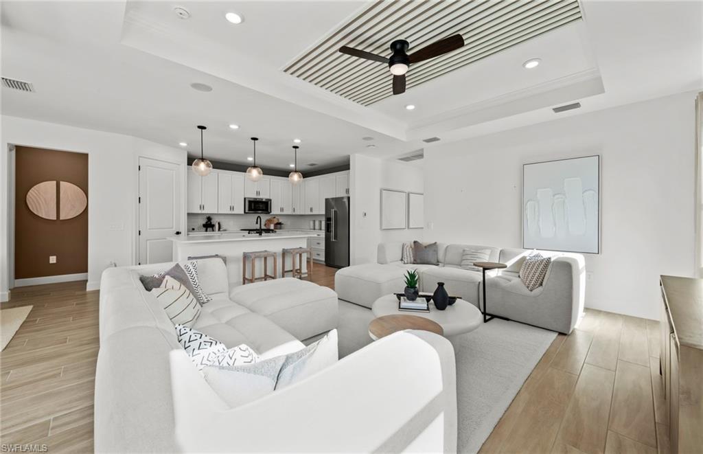 TERRAWALK - Residential