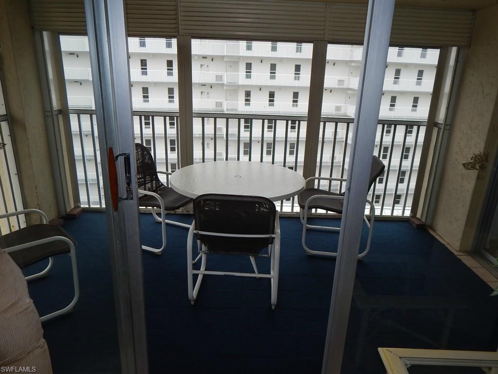 SAND CAPER - Residential