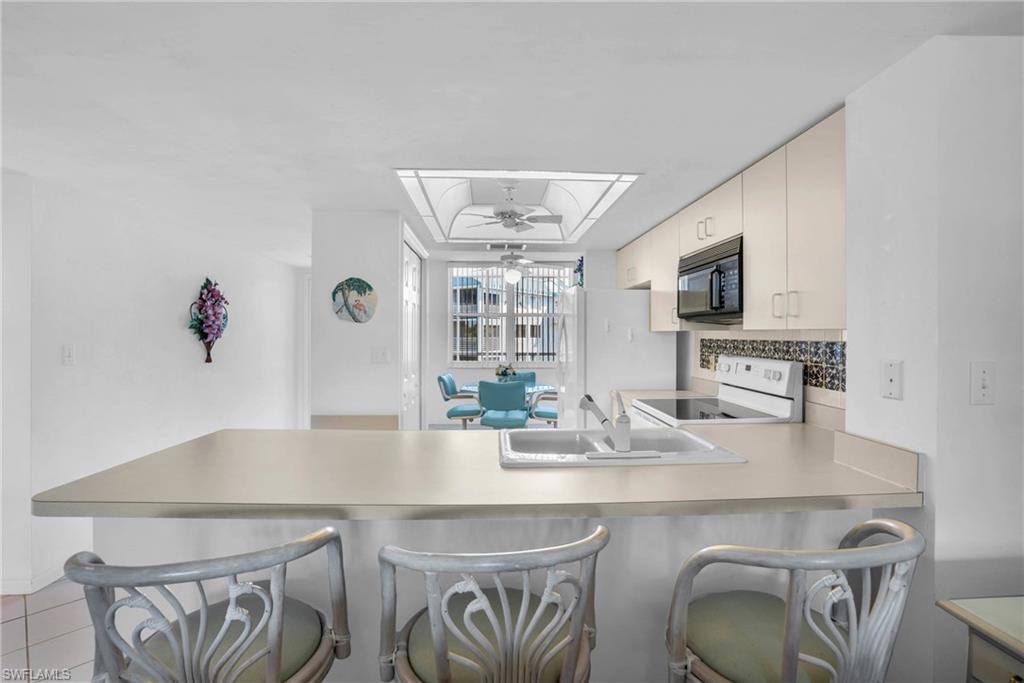 NAPLES COVE - Residential