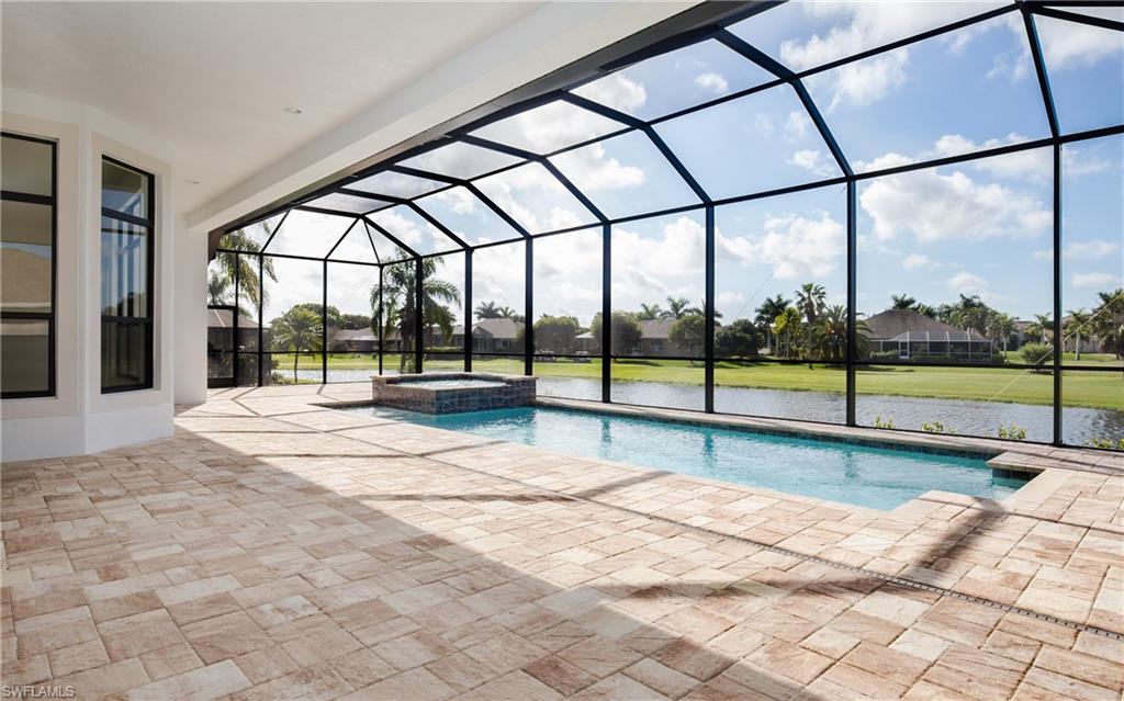 ROYAL TEE COUNTRY CLUB ESTATES - Residential