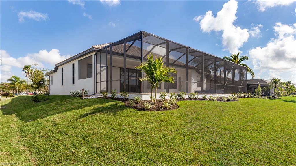 ROYAL TEE COUNTRY CLUB ESTATES - Residential