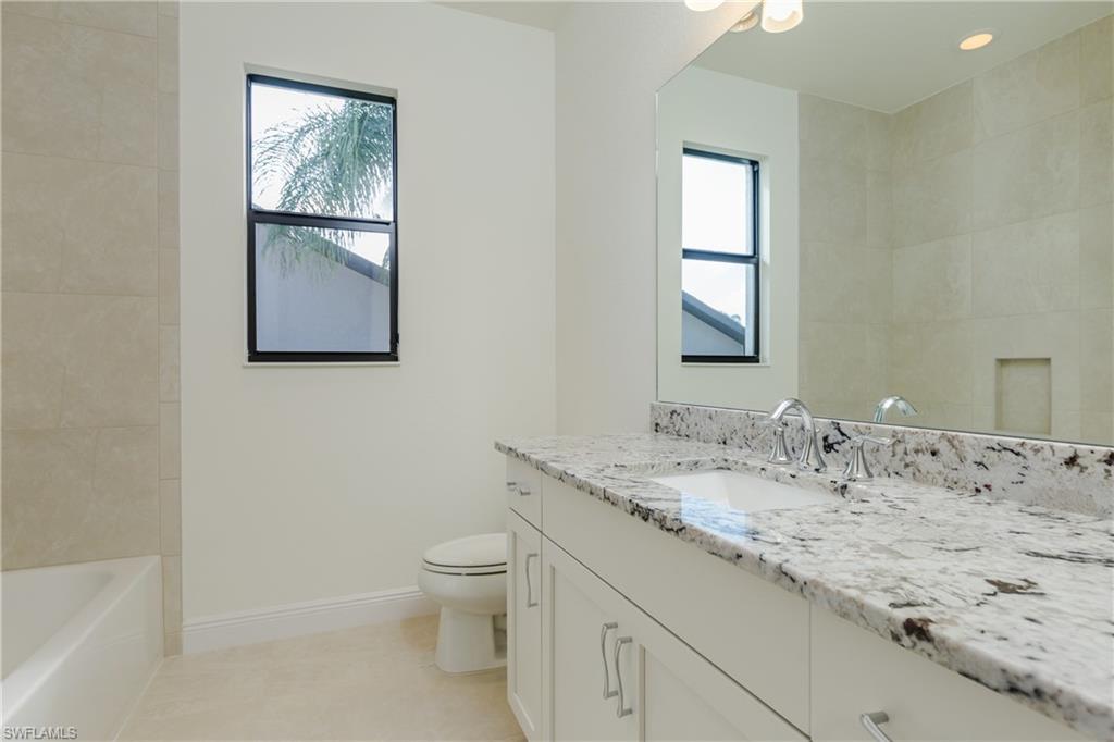 ROYAL TEE COUNTRY CLUB ESTATES - Residential