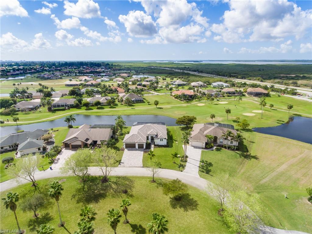 ROYAL TEE COUNTRY CLUB ESTATES - Residential