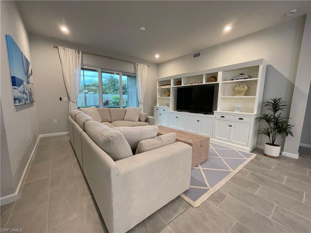 ARBORETUM - Residential Lease