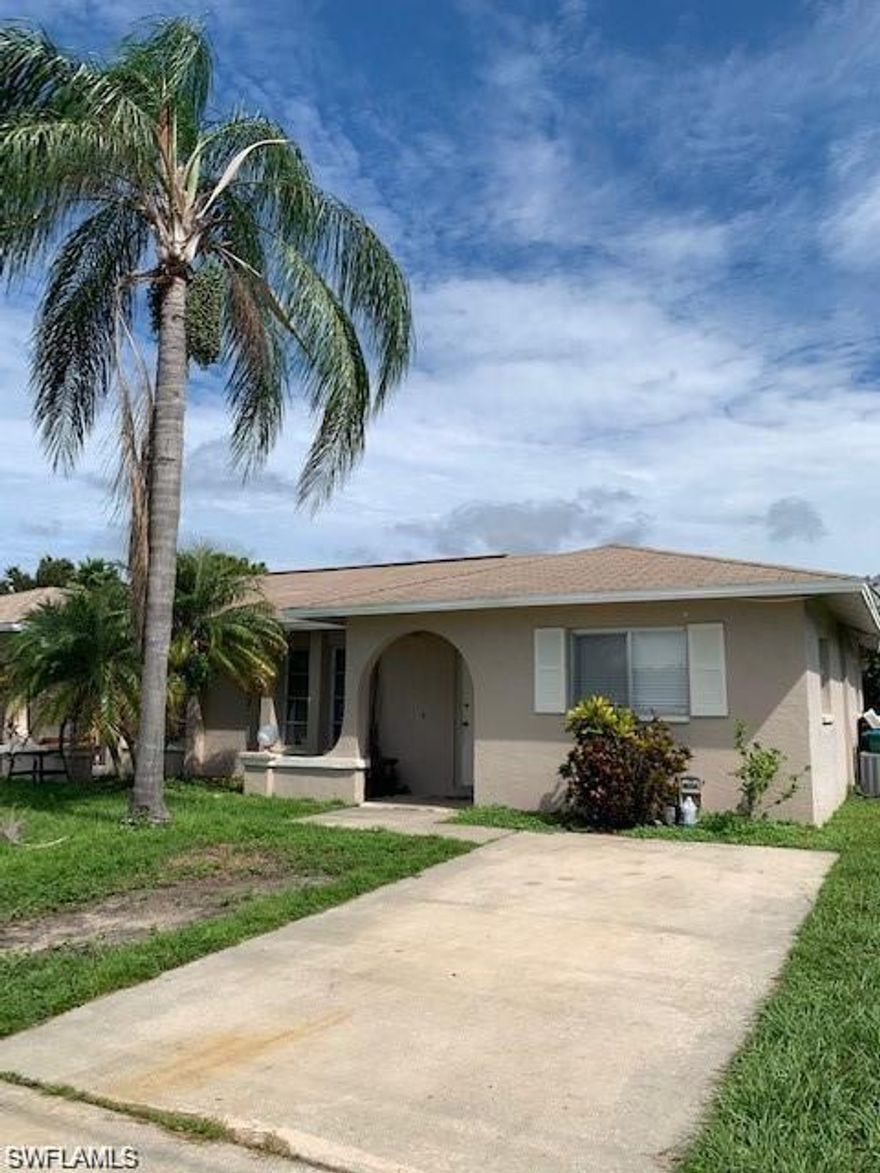 Available March 10, 2026, Annual Unfurnished Twin Villa Very Clean 2 Bedroom and 1 bathroom with a very big back yard and side yard, large storage shed, plenty of parking, close to shopping, just painted looks great, call today