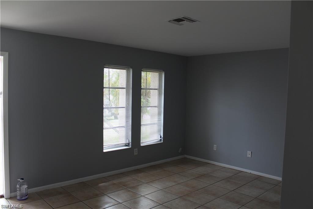 CAPE CORAL - Residential Lease