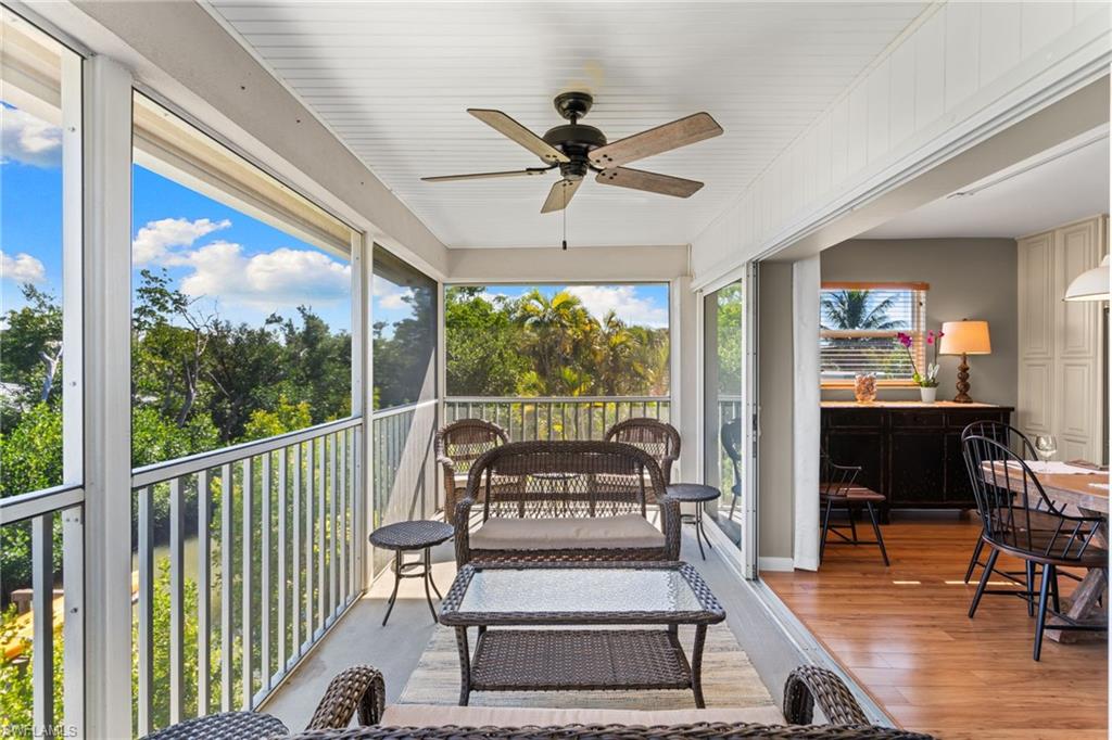 CAPTAINS WALK - Residential