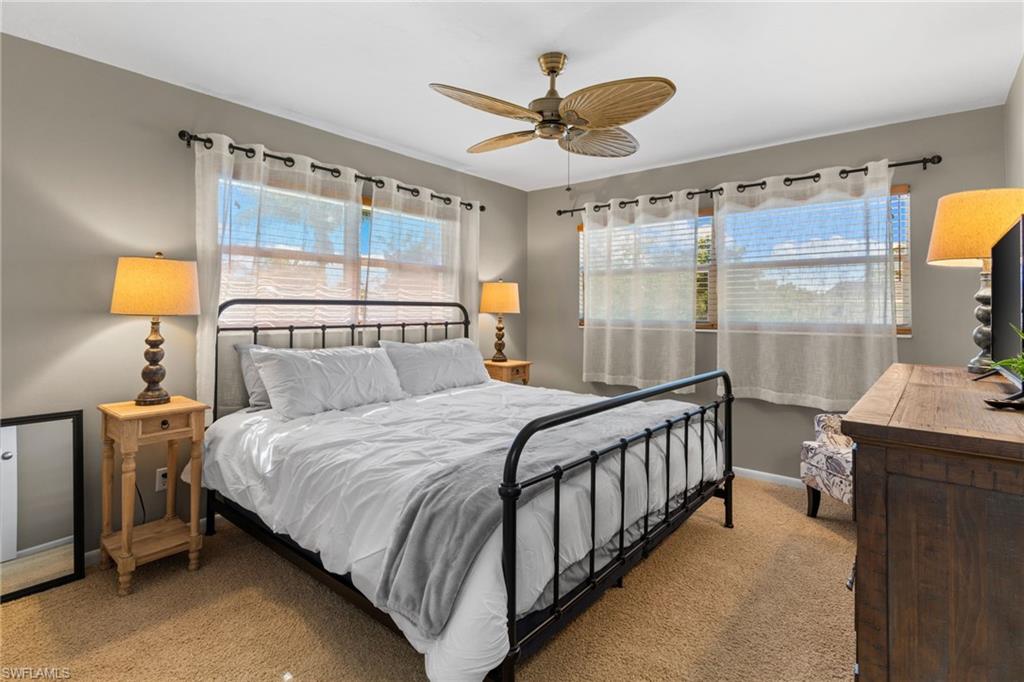 CAPTAINS WALK - Residential