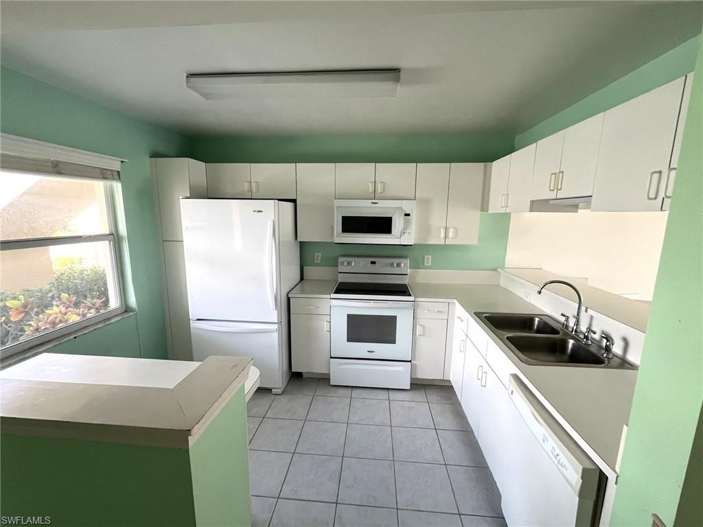 SAWMILL VILLAS CONDO - Residential