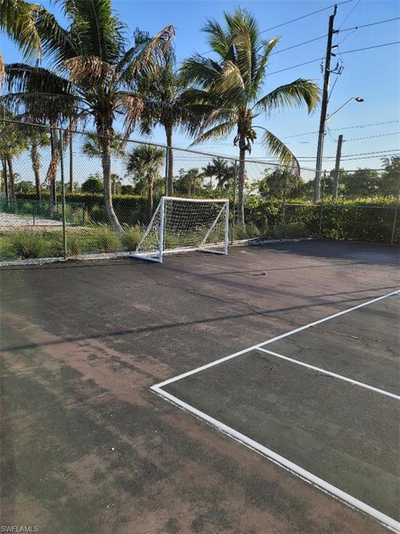 GRANADA LAKES - Residential Lease