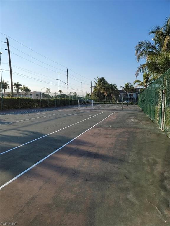 GRANADA LAKES - Residential Lease