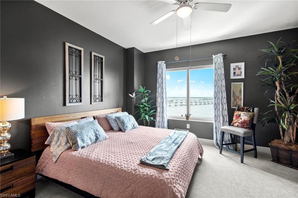 ST. TROPEZ - Residential