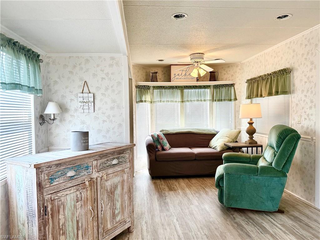 IMPERIAL WILDERNESS - Land