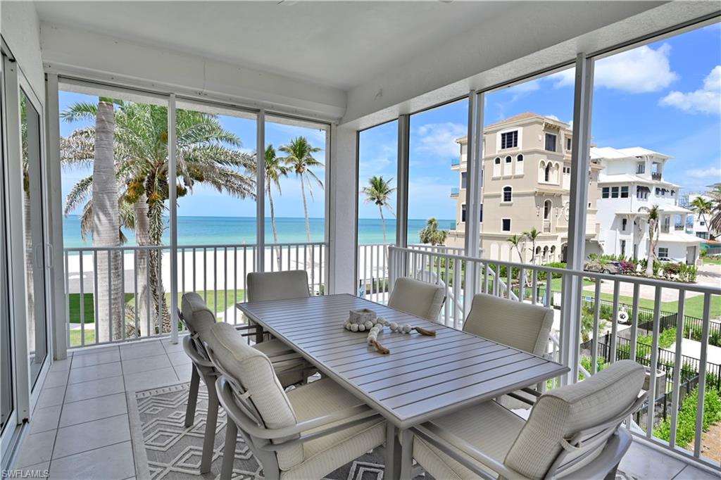 BAREFOOT BEACH - Residential