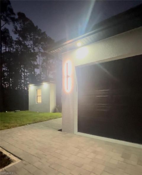 902 W 17th ST LEHIGH ACRES FL 33972