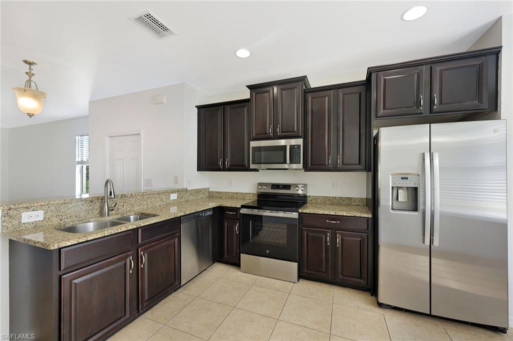 TOWNHOMES OF SAN SIMEON - Residential