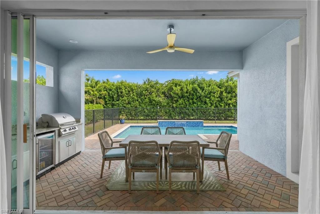 COMPASS LANDING - Residential