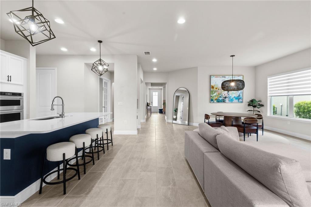 COMPASS LANDING - Residential