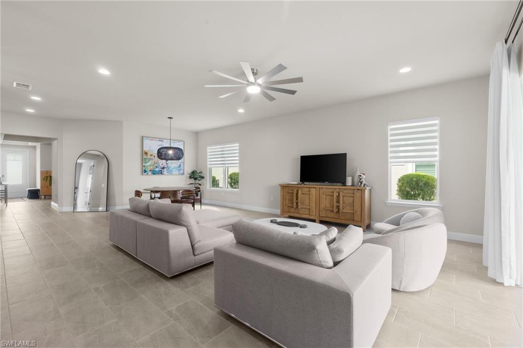 COMPASS LANDING - Residential