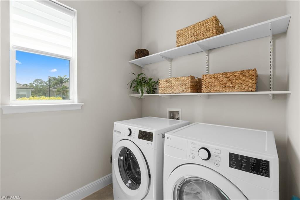 COMPASS LANDING - Residential