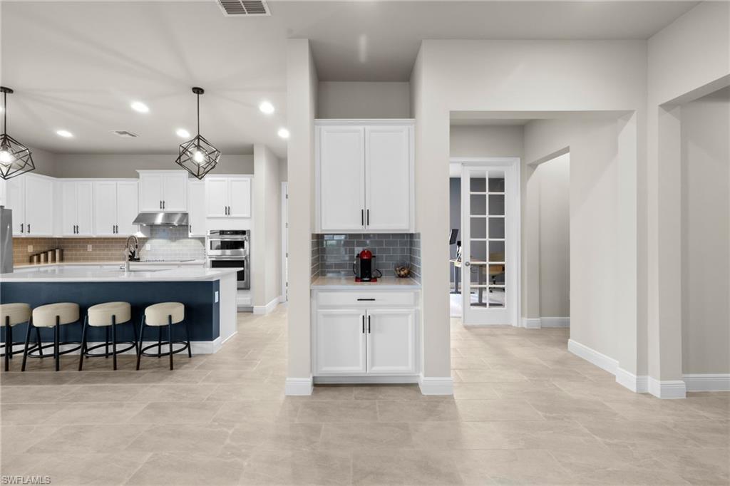 COMPASS LANDING - Residential