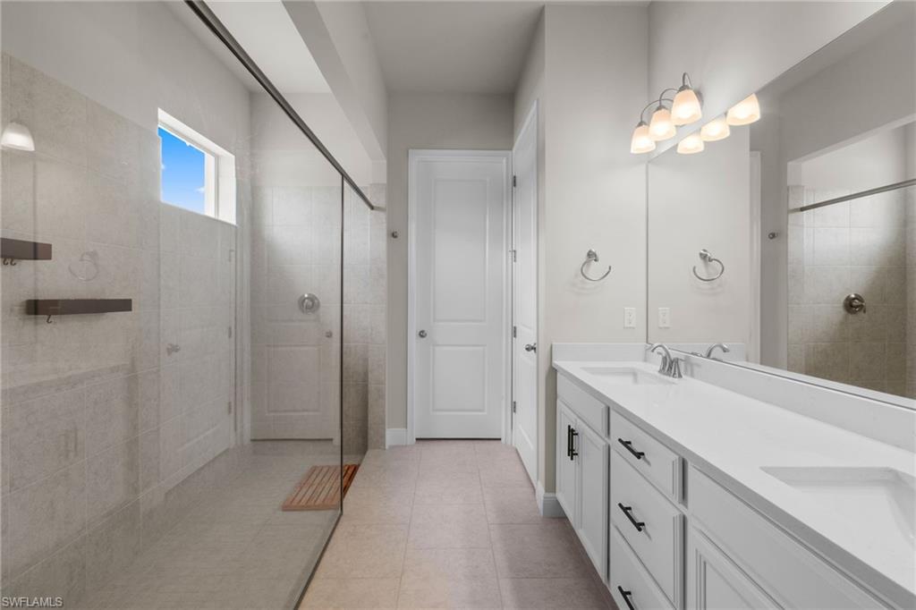 COMPASS LANDING - Residential