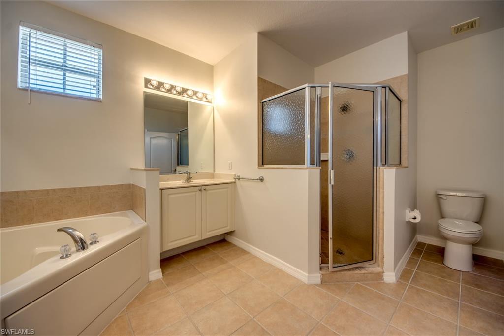 CORAL LAKES - Residential