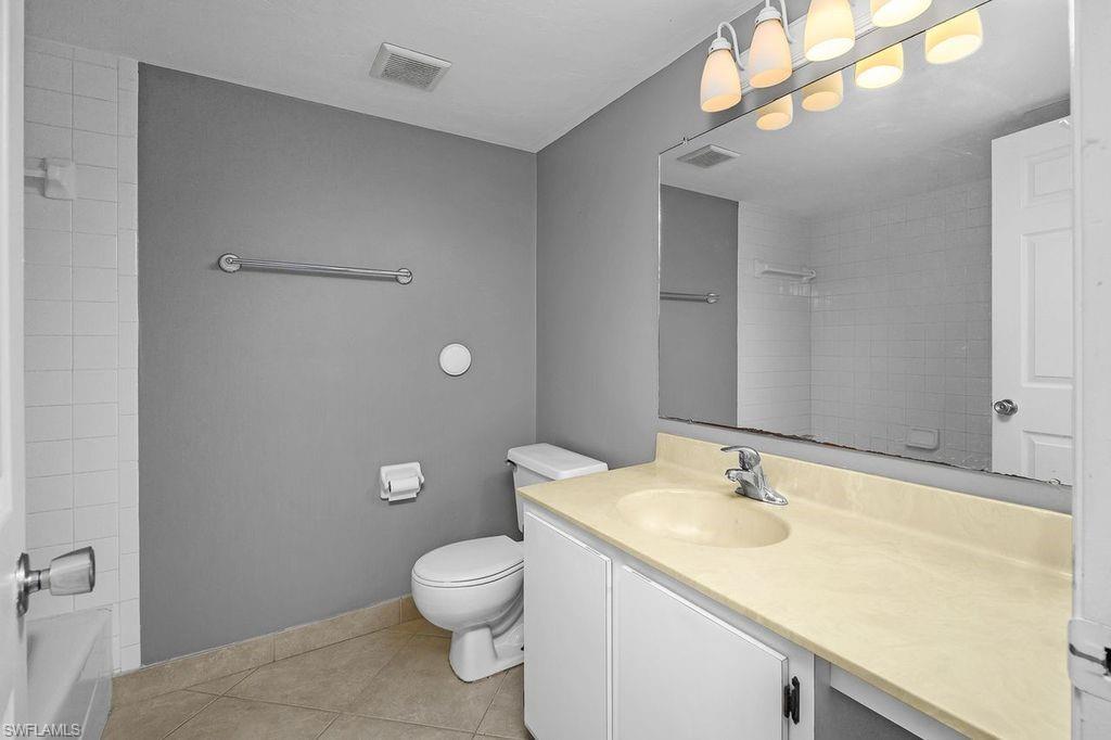 NAPLES TRACE - Residential