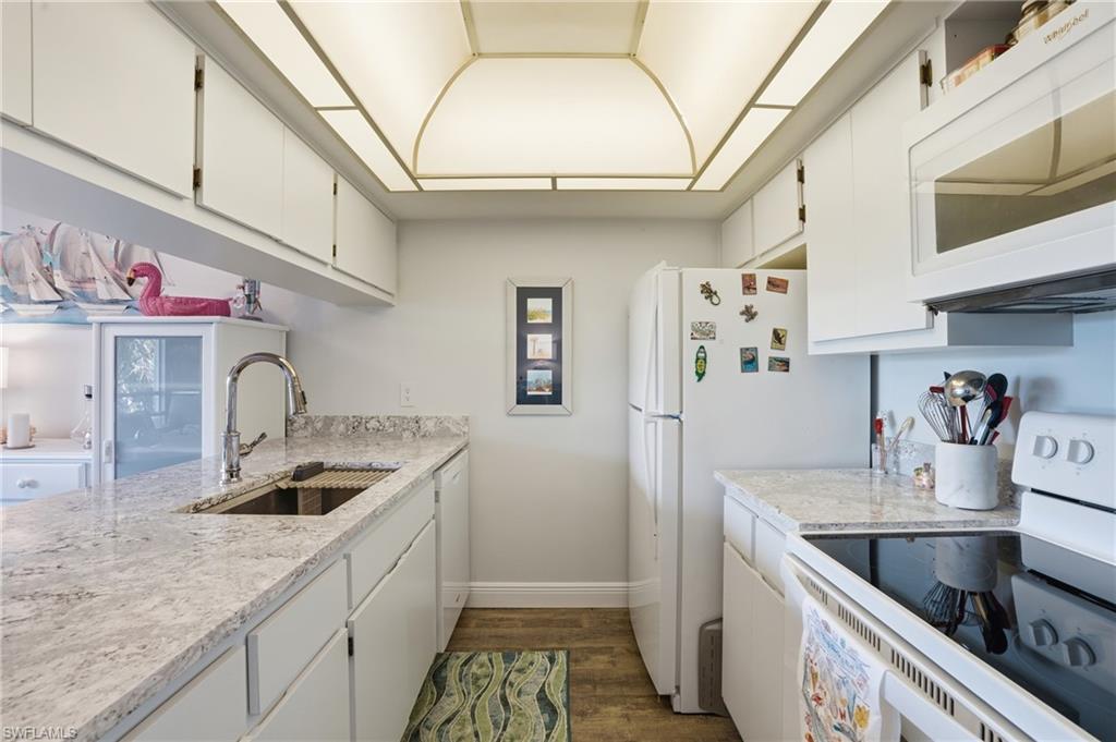 BEACH ROAD VILLAS CONDO - Residential