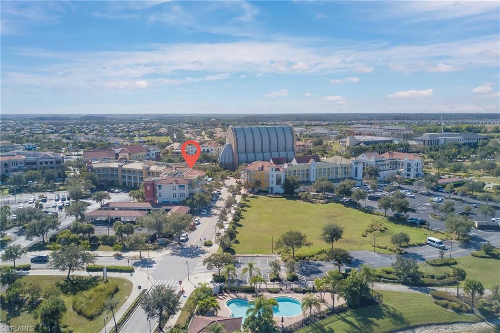 THE RESIDENCES AT LA PIAZZA - Residential