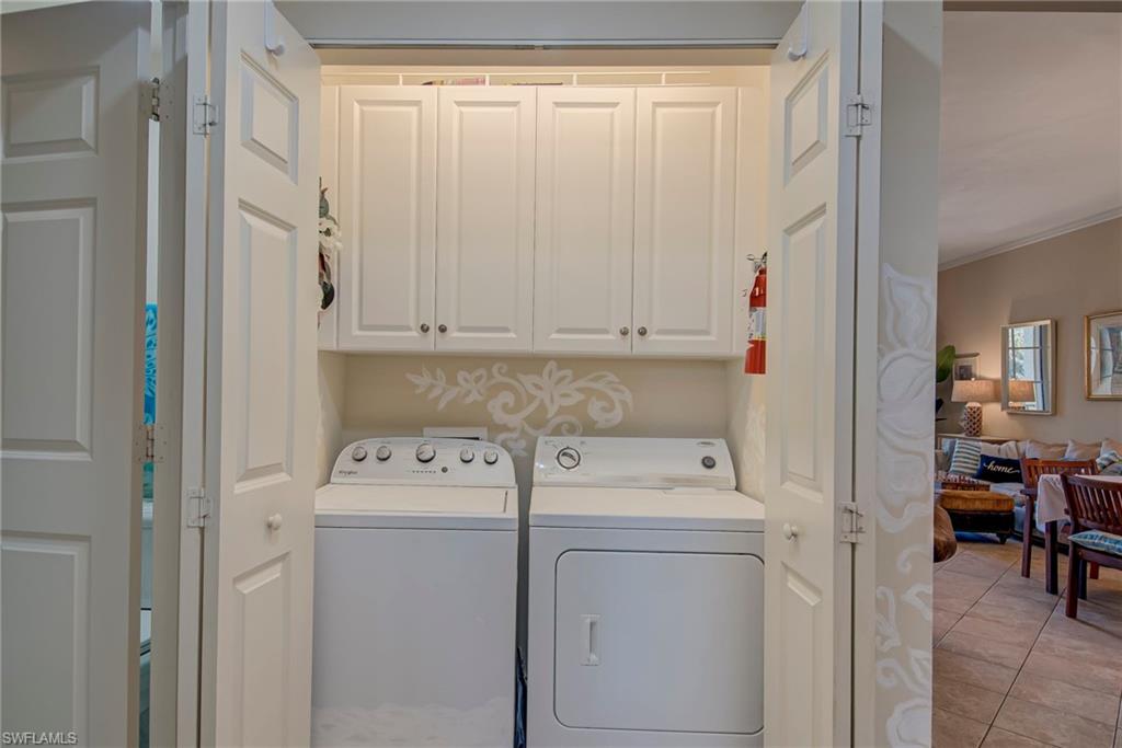 THE RESIDENCES AT LA PIAZZA - Residential