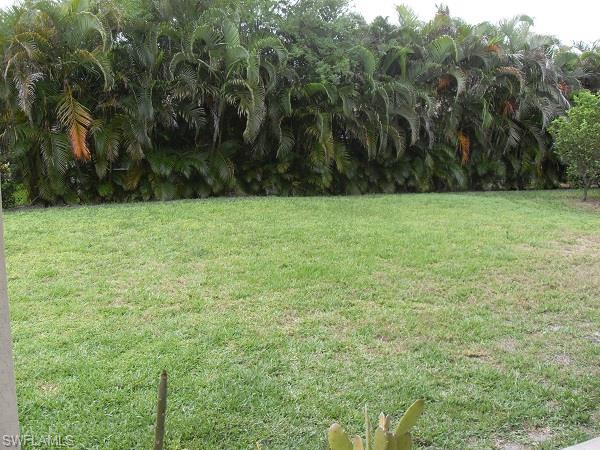 CALUSA PALMS - Residential