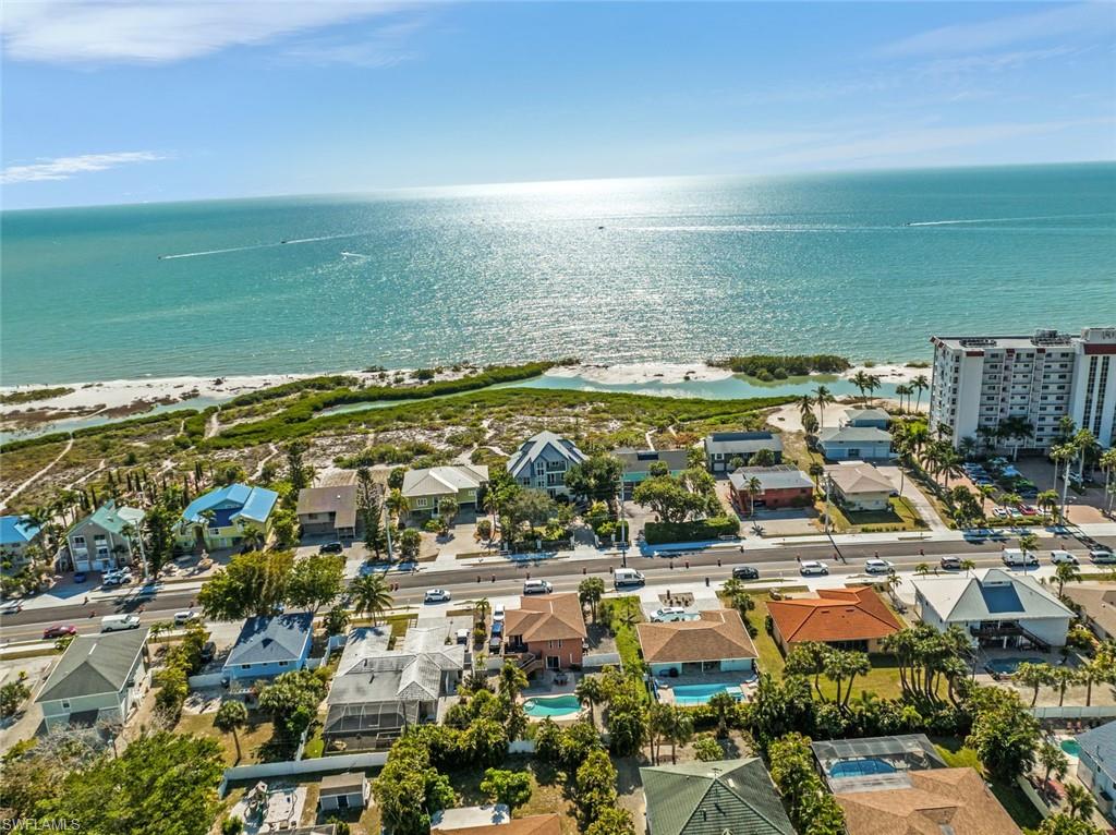 LAGUNA SHORES - Residential