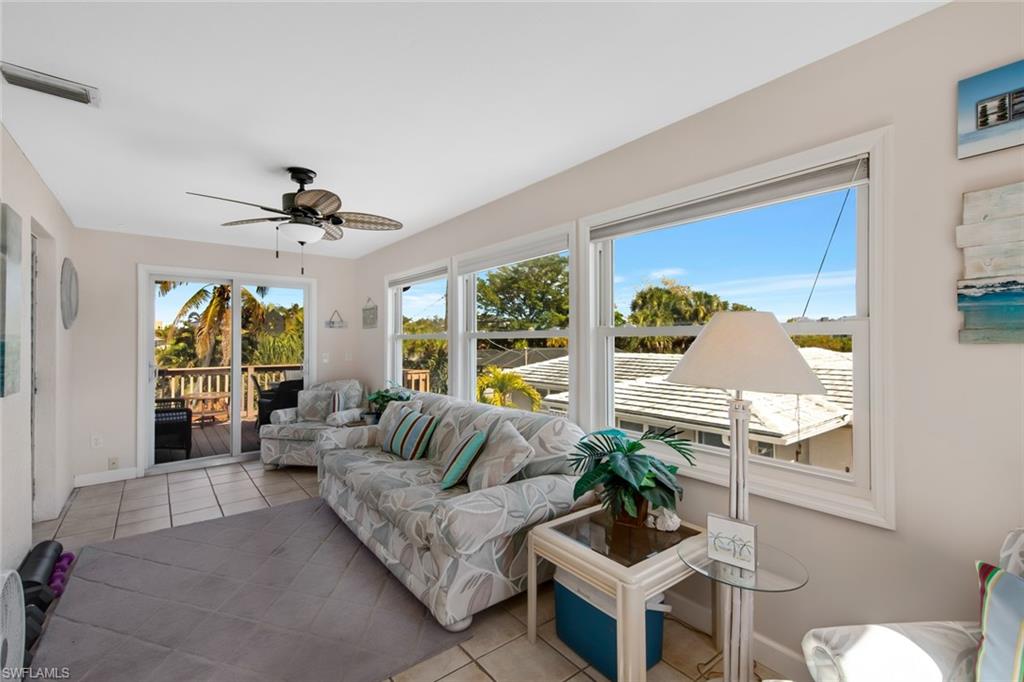 LAGUNA SHORES - Residential