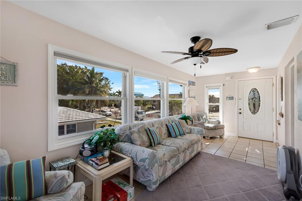 LAGUNA SHORES - Residential